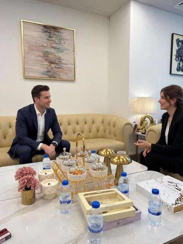 Al Ghaf Mortgage consultant meeting with a client